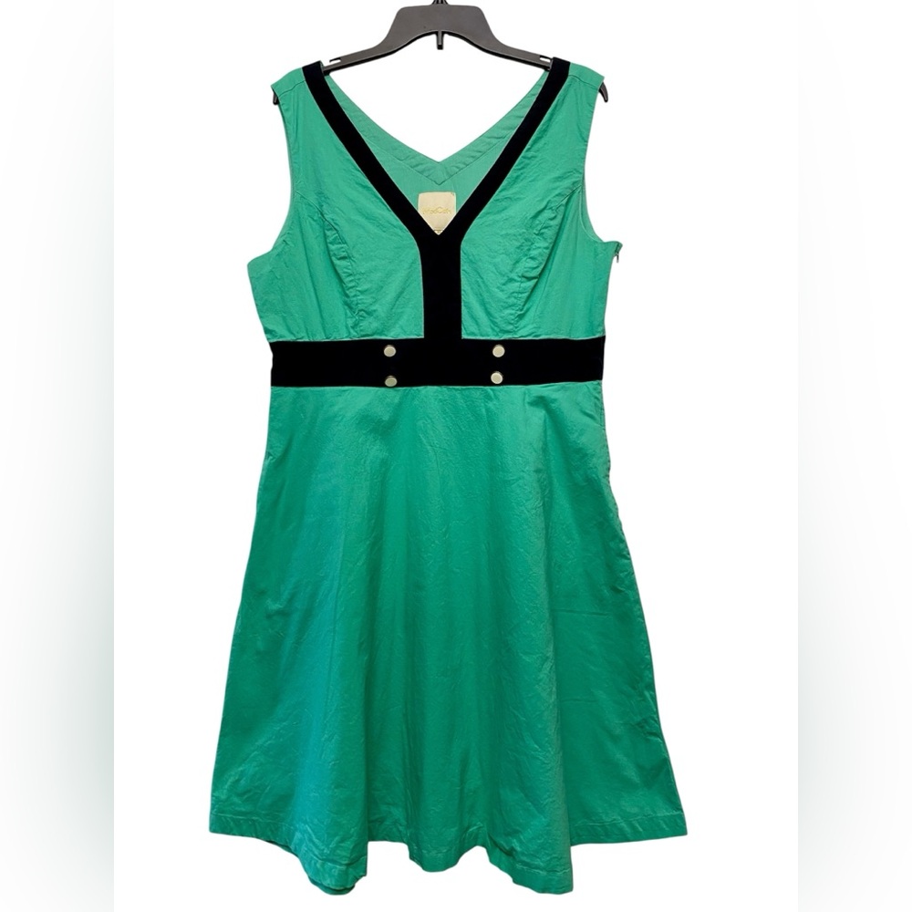 ModCloth Sleeveless Fit and Flare Dress Green XL